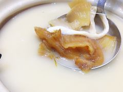 鸡煲中勾翅-凤城礼记鱼翅海鲜酒家(新马路总店)