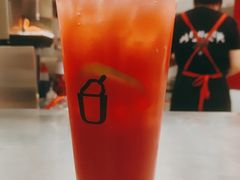 -须尽欢·冰淇淋&中国茶(翔殷路店)