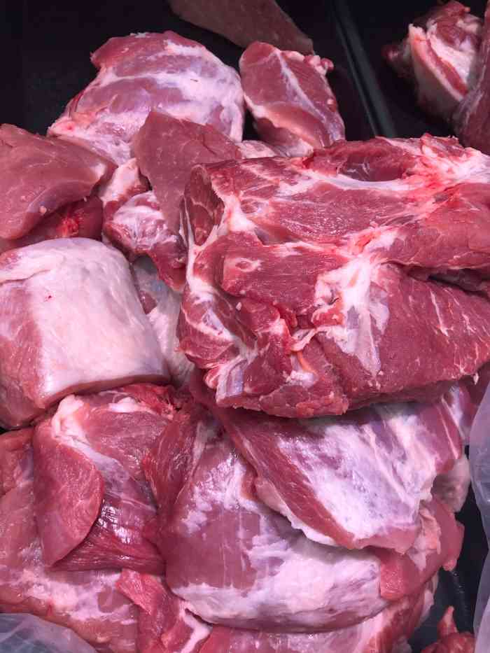 荣昌土猪肉(大佛段正街店)-"家人有去那里买过,肉的质量不错,价格还行