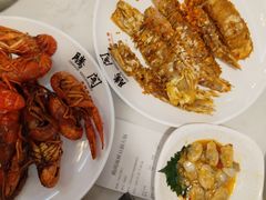 -腾阁自助餐厅(朝林广场店)