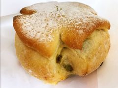 橄榄芝士夏巴塔-WHEAT&BAKER-麥(凯德来福士店)