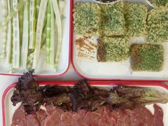 -毛辣果·贵州红酸汤牛肉火锅(西单店)
