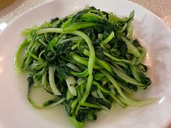 -九花山烤鸭店