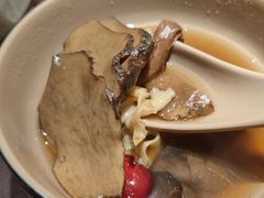 -芸鲜季·云南野生菌餐厅· 云南风物味研社(闵行店)