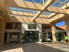 -昆明春城湖畔度假村