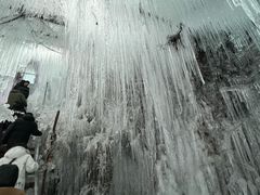 -大平台龙居瀑布旅游区