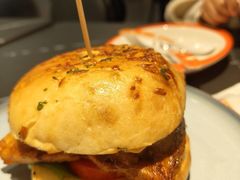 -必胜客(周浦万达店)