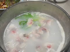 -粤顺渔坊·中山脆肉鲩火锅(清湖店)