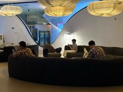 -涨巢·潮玩水疗局