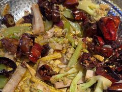 -小鱼小牛·鱼牛干锅·脆鱼火锅(世欧广场店)