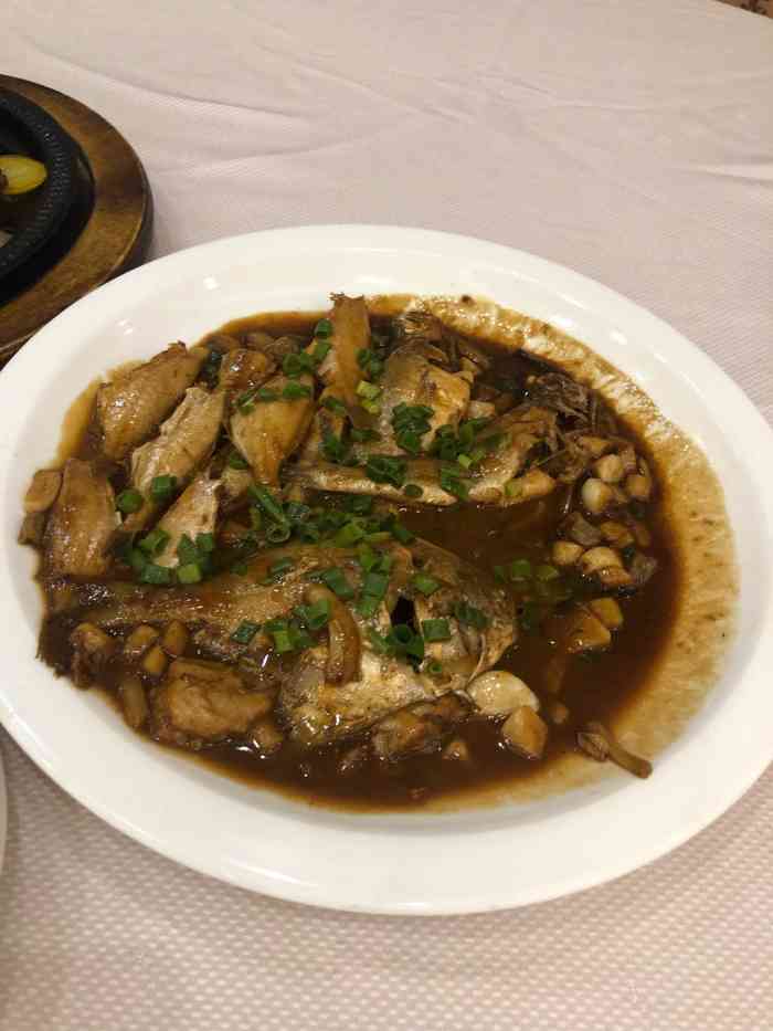 石浦大酒店(百丈店)-"交通便利,环境优雅,菜品也还好,已经订过.