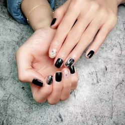 -摩睫+皮肤管理·科学美容中心