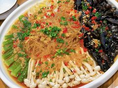 -俭寨大盘鸡·手抓肉·烧烤新疆菜(乌苏路店)