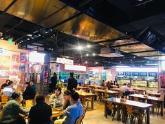 大堂-马路牙子地桌烤肉(工体店)