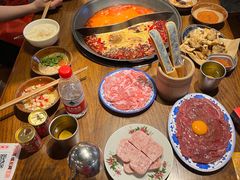 -萍姐火锅·公路夜市(武汉首店)