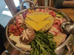 小木屋部队锅-恩你小木屋·韩式料理(假日广场店)