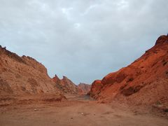 -天山神秘大峡谷