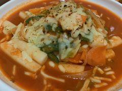 芝士炒年糕-24 新村雪浓汤(长白山烤肉店)