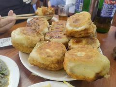 -宝瑞门钉肉饼店