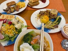 -亚龙湾希尔顿自助餐厅·海鲜·烧烤·沙滩BBQ·现场乐队