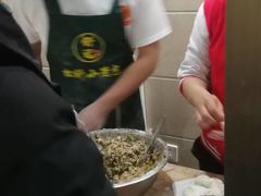 -舒小笼松针小笼包
