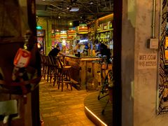 -城墙外BAR
