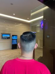 -尼特斯男士发型馆