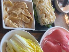 -七欣天香辣蟹火锅(上海银亿滨江店)