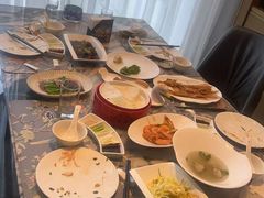 -大连星海皇冠假日酒店