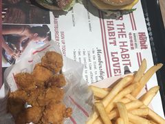 -The Habit Burger Grill 哈比特汉堡(爱琴海店)