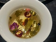 -菌自在·云南野生菌火锅(长安万达店)