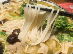 -肥汁米蘭香港米线(宁波路总店)