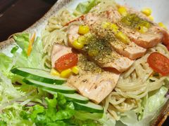 三文鱼拉面沙拉-一豚轩·烧鸟·豚骨拉面(五四路店)