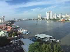 -曼谷湄南河畔华美达广场酒店