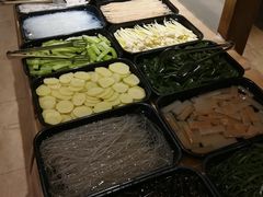自助取餐区-香园自助小火锅