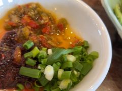 -鲁朗纳麦石锅鸡庄园