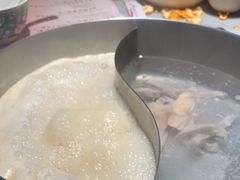 -尚尚仙·酸汤猪手·猪肚鸡火锅(华联万柳购物中心店)