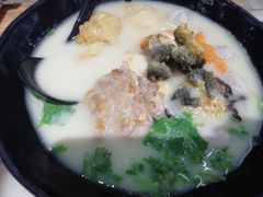 大五福米线-渔米丰·广府鱼汤米线(光明广场店)