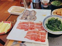 -沸炉重庆老火锅(军事博物馆店)