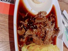 -玛格萝妮(汇智国际商业中心店)