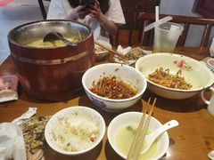 -老湖南·河鱼一锅鲜(兆禾里店)