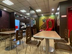 大堂-永和豆浆•台北卤肉饭(山水大润发店)