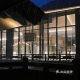 这里是青岛｜初秋夜晚的古唐小镇如同仙境🏯