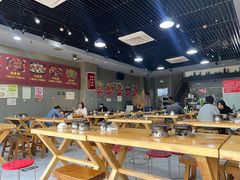 大堂-范贤光鸡公煲(平乐园总店)