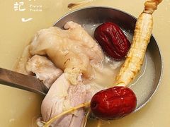 -汤宴·参须肚包鸡(南京路店)