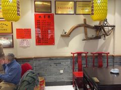 -蓝田九大碗民俗食府(蓝田店)