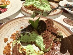 -Mogul Eatery·大亨餐酒馆