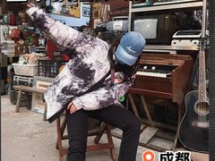 -亮佳鸿华二手市场