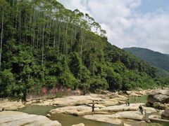 -四会奇石河风景区