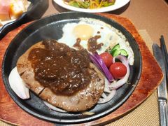 -戈尔登酒店·满堂彩咖啡厅